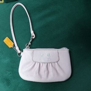 Coach Madison Wristlet In Glazed Lavender Leather